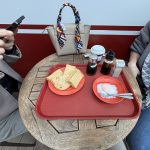 シンガポールのソウルフード「カヤトースト」をシンガポール人と食べてみた